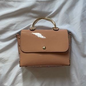 Small beige crossbody